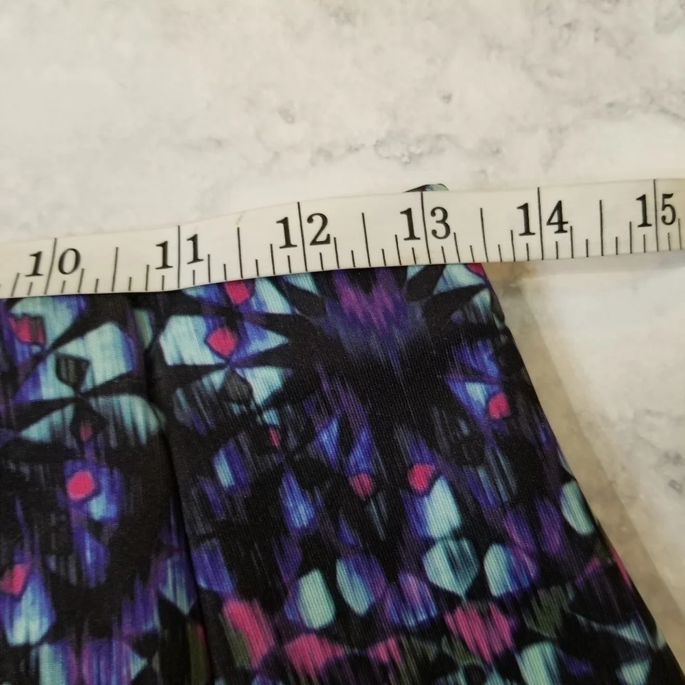 Aeropostale Medium skater Mini skirt‎ kaleidoscope